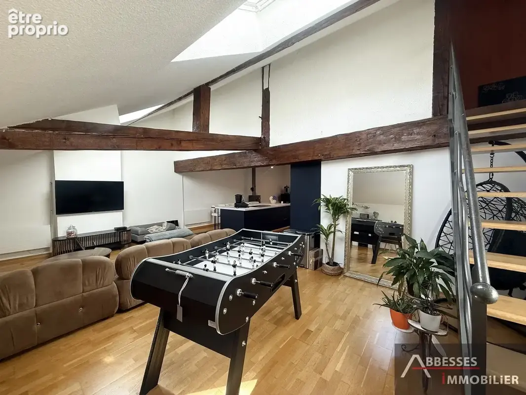EN EXCLUSIVITÉ - CENTRE VILLE : Au 2ème et dernier étage : Superbe appartement esprit loft de type F5 - photo 10