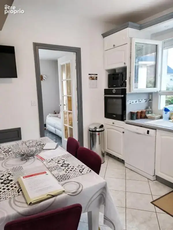 Maison de 12 pièces de 240 m² à Mormant - photo 4