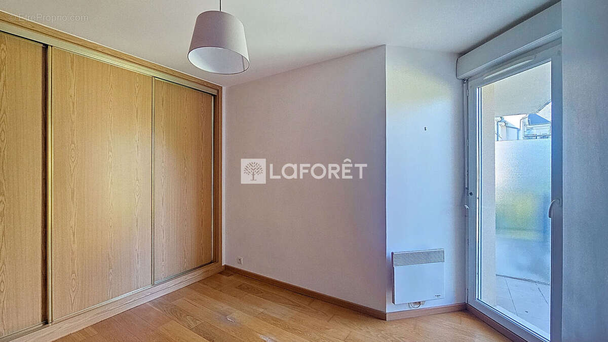 Appartement à ORRY-LA-VILLE