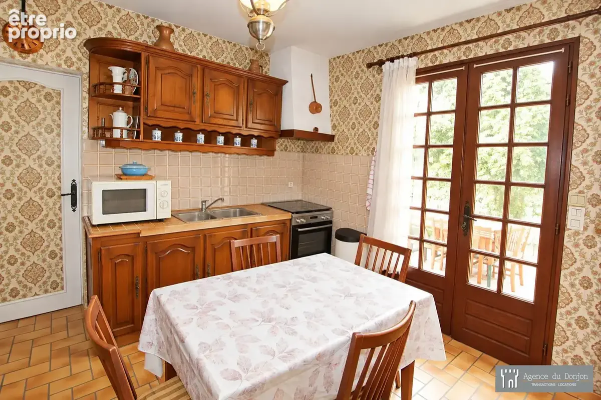 Maison 5 pièces 85 m² à vendre à Pons (17800) - photo 2