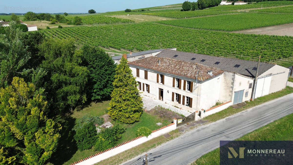 Maison à SAINTE-LHEURINE