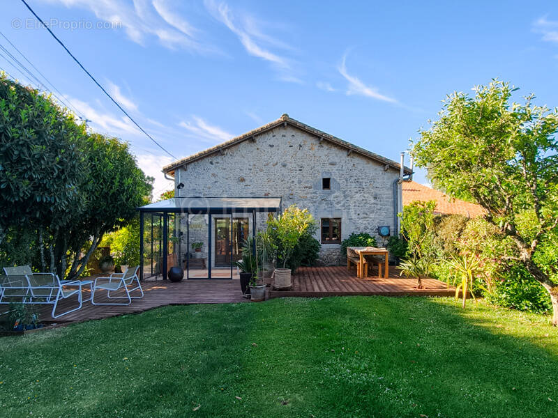 Maison à MELLE