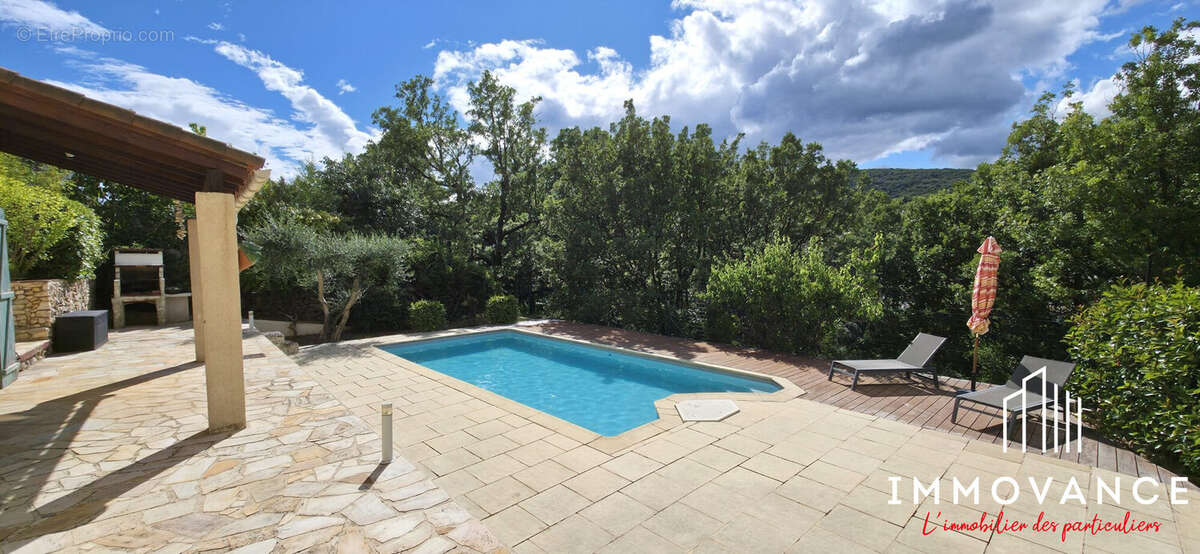 Maison à VAILHAUQUES