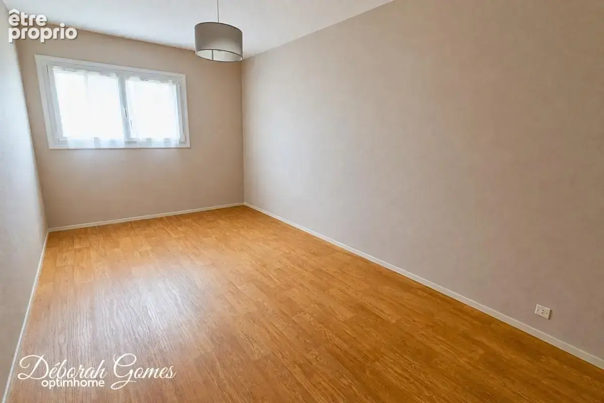 RARE Pau centre ville – 4 chambres, double salon, garage et parking - photo 13