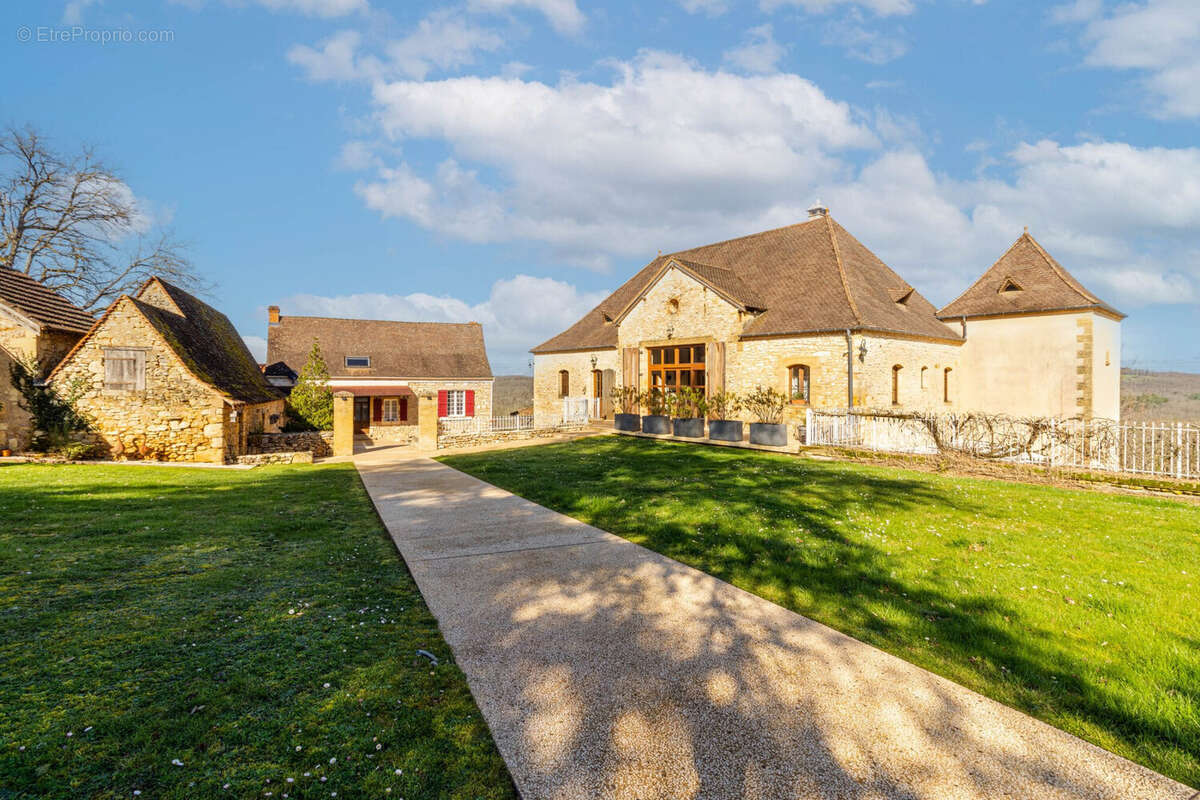 Maison à SAINT-CYPRIEN