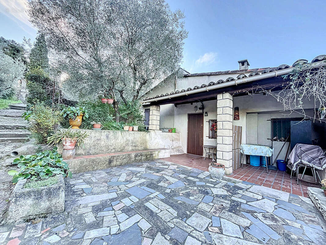 Maison à NIMES