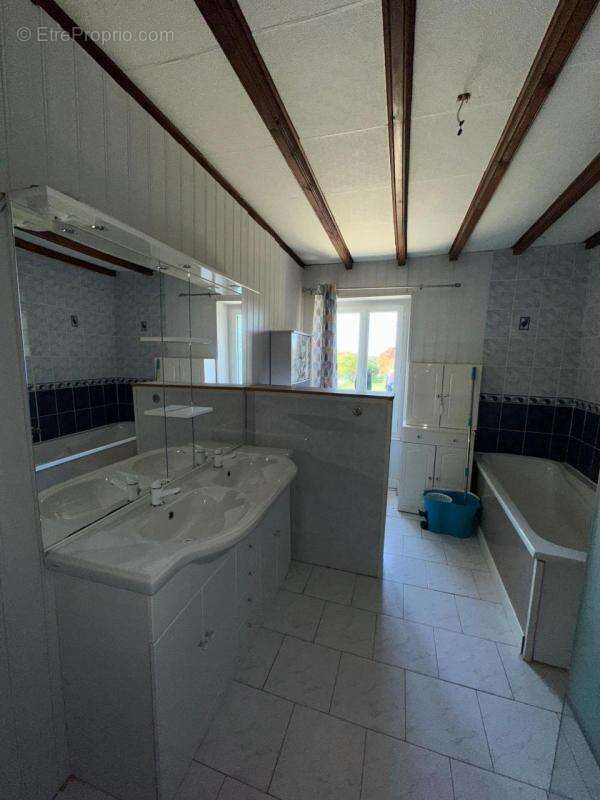 Maison à CHAUVIGNY