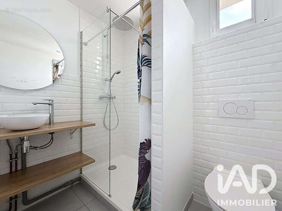 Appartement 64 m² à Romans-Sur-Isere  - photo 8