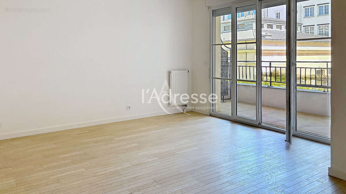 Appartement à CHESSY