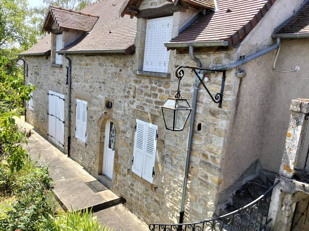 Maison à VILLE-LANGY