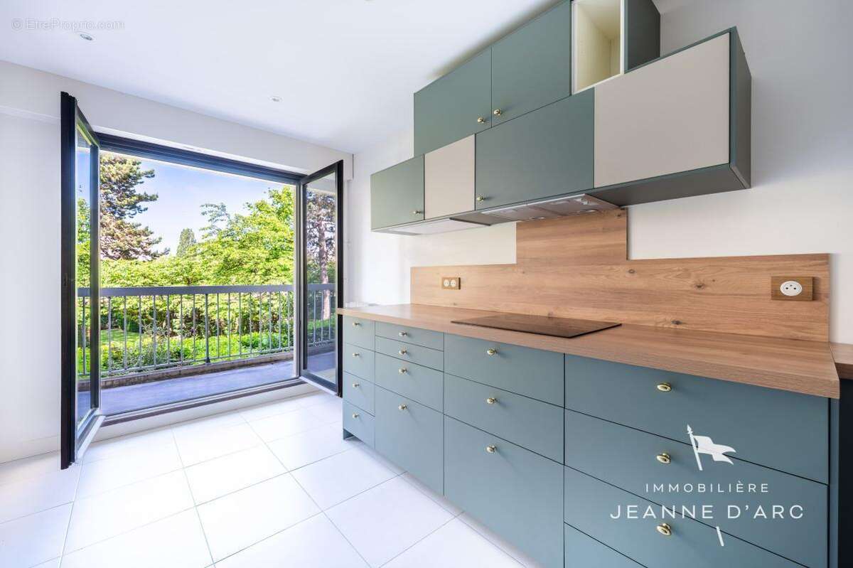 Appartement à VERSAILLES