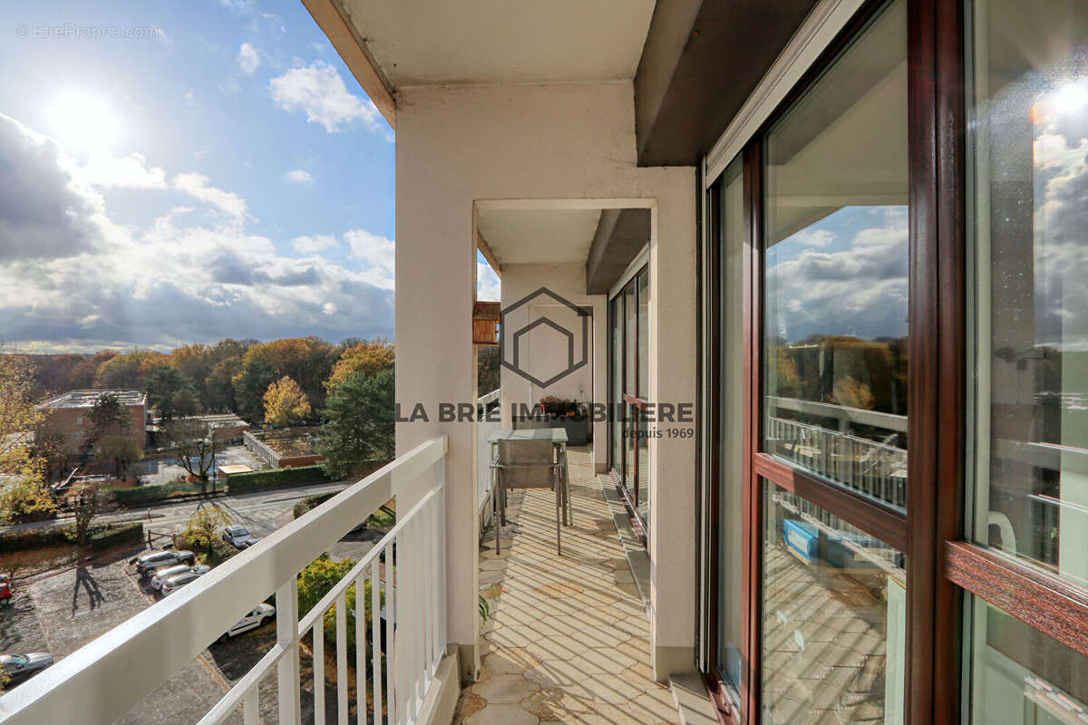 Appartement à LIMEIL-BREVANNES