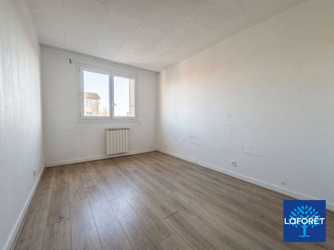 Appartement à MORANGIS