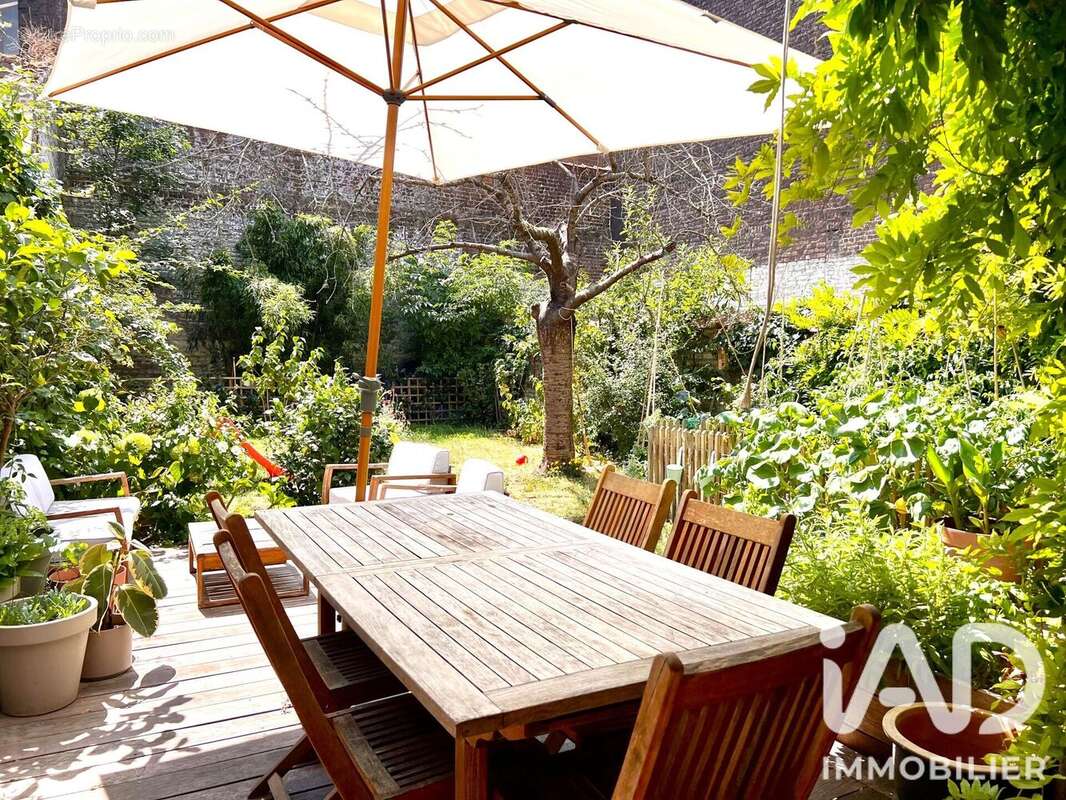 Maison 214 m² à Haubourdin  - photo 2