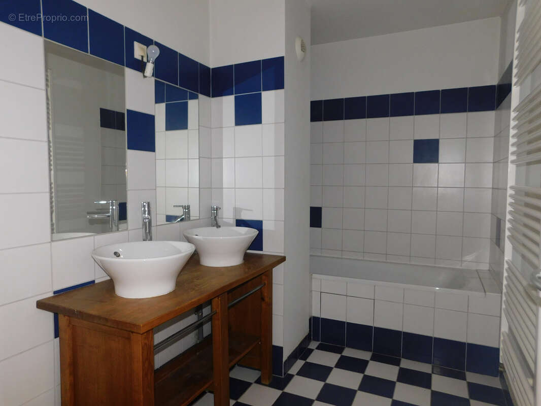 En basse ville d'Auch, à vendre appartement T4 de caractère - photo 6