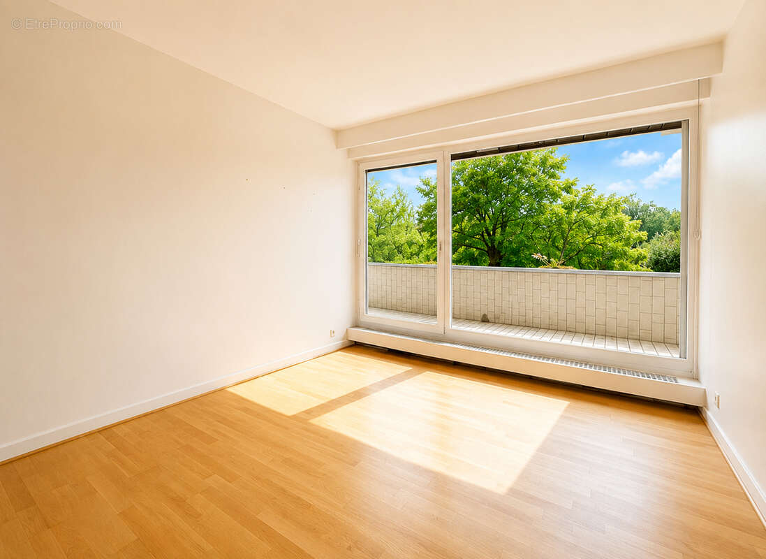 Appartement à VERRIERES-LE-BUISSON