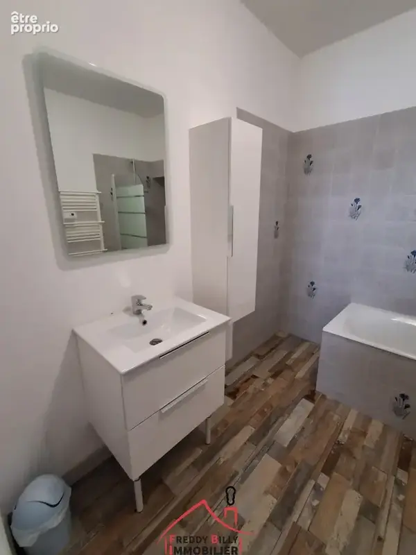 Ensemble immobilier de 2 maisons de 3 chambres chacune + 2 garages - photo 24