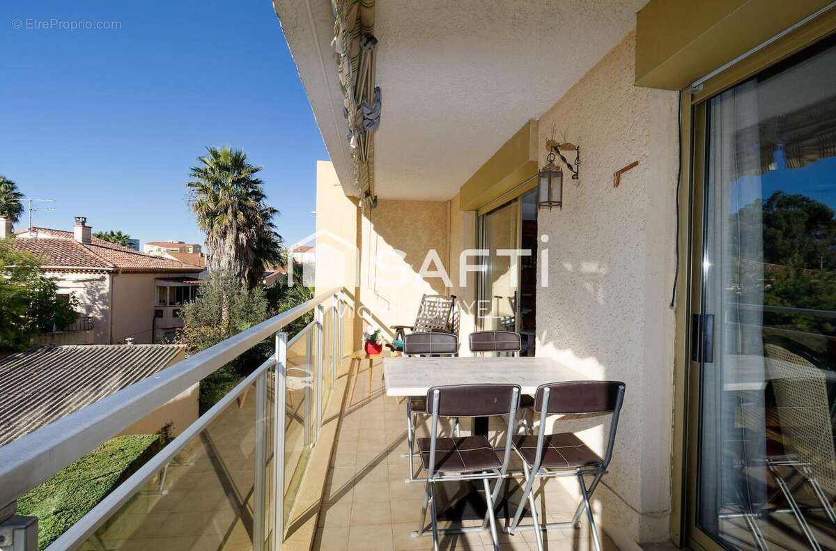 Photo 3 - Appartement à SAINT-RAPHAEL