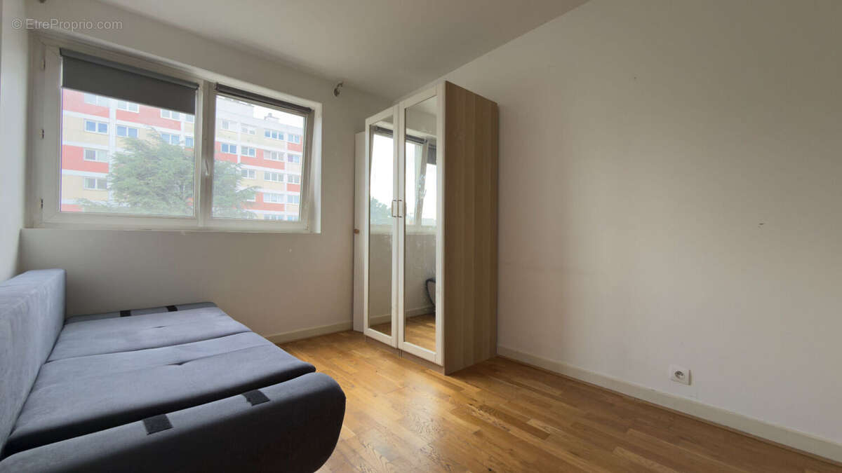 Appartement à MONTROUGE