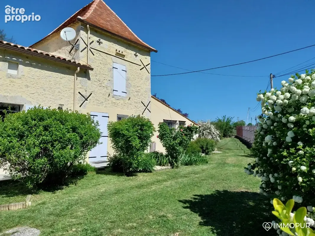 Maison 5 pièces 206 m² à vendre à Saint-Meard-De-Gurcon (24610) - photo 7