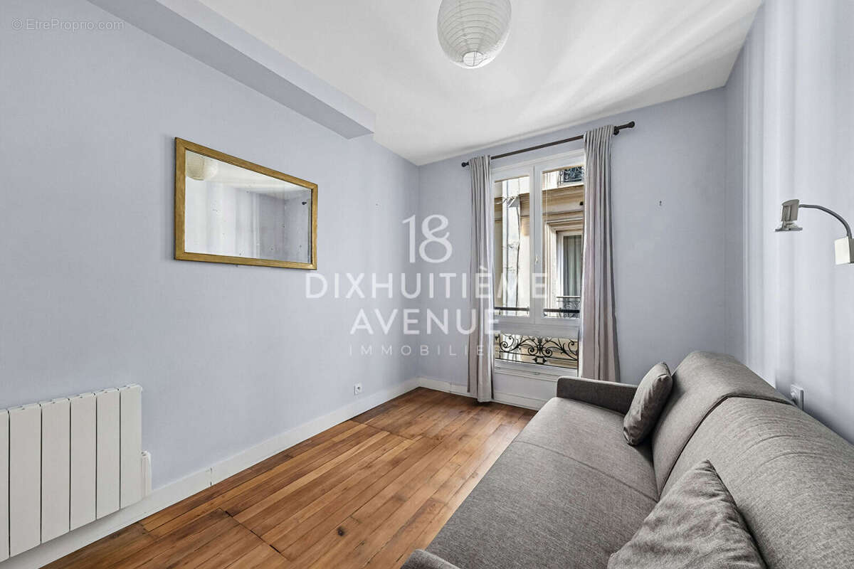 Appartement à PARIS-18E