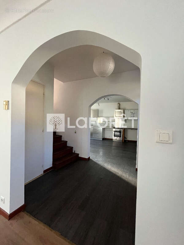 Maison à SALLES-LA-SOURCE