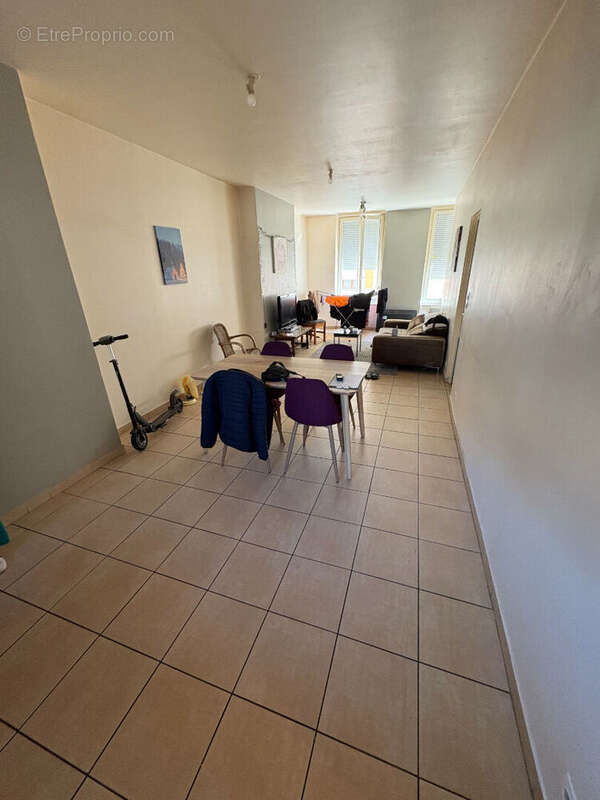 Appartement à SAINT-QUENTIN