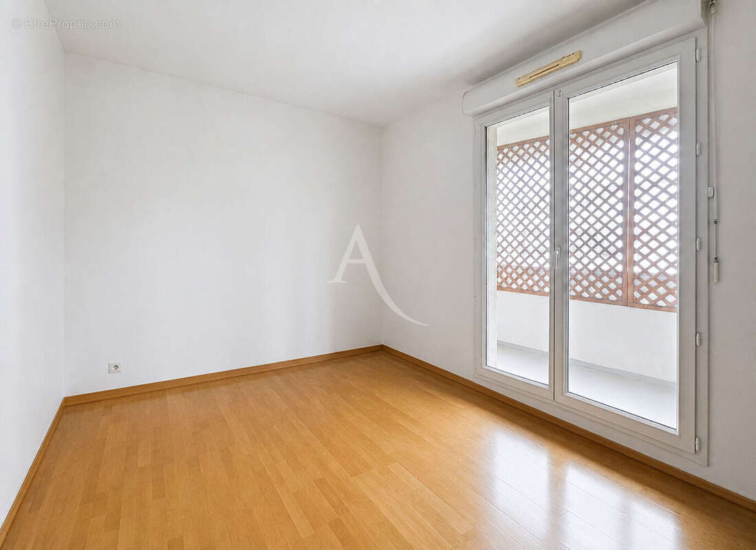 Appartement 3 pièces de 69.34 m² - Saint-Germain-en-Laye - photo 8