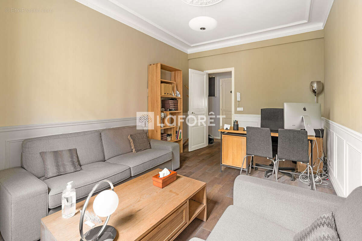 57 m2 - Rénové - Calme - Gardienne - photo 6