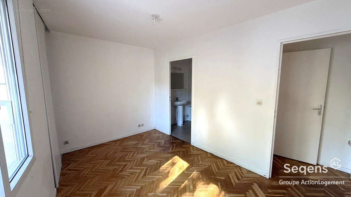 Appartement à LE KREMLIN-BICETRE