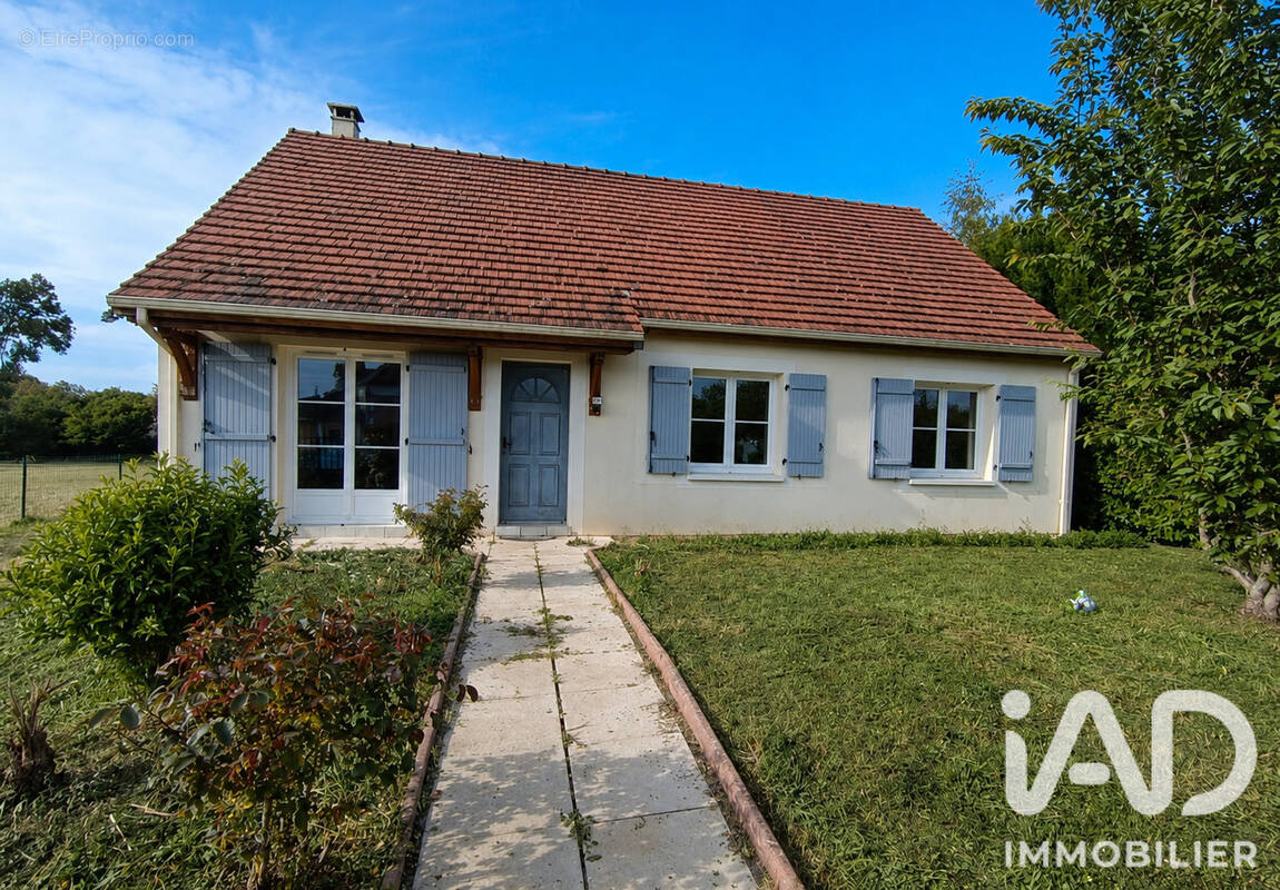Photo 1 - Maison à CHALIVOY-MILON