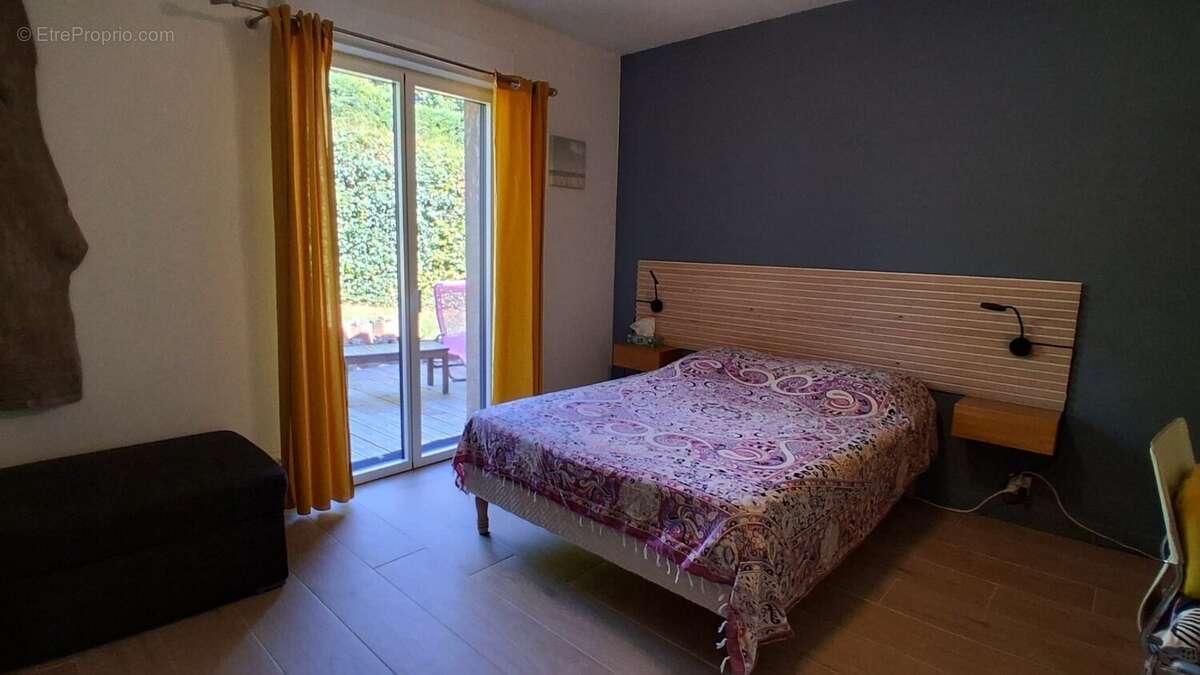 Maison à DREMIL-LAFAGE