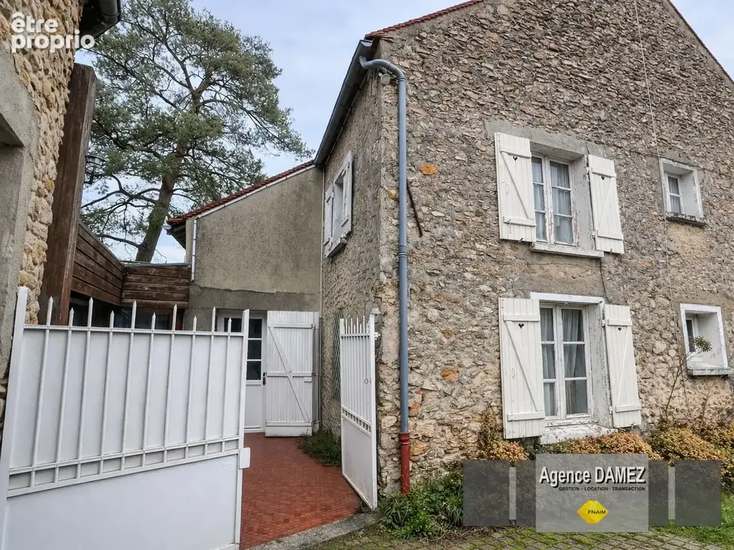 Maison ancienne - Proche Dourdan - Jardin - Dépendance - mode de vie de plain-pied - 6 pièces 150 m² - photo 3