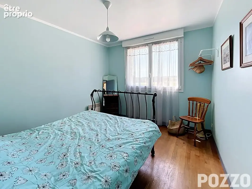 A VENDRE Barenton - Maison 8 pièce(s) 142 m² - photo 9