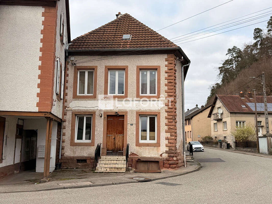 Appartement à LUTZELBOURG