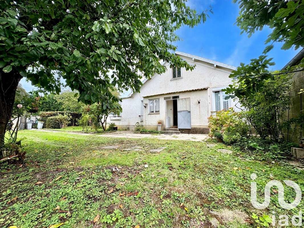 Photo 3 - Maison à EZANVILLE