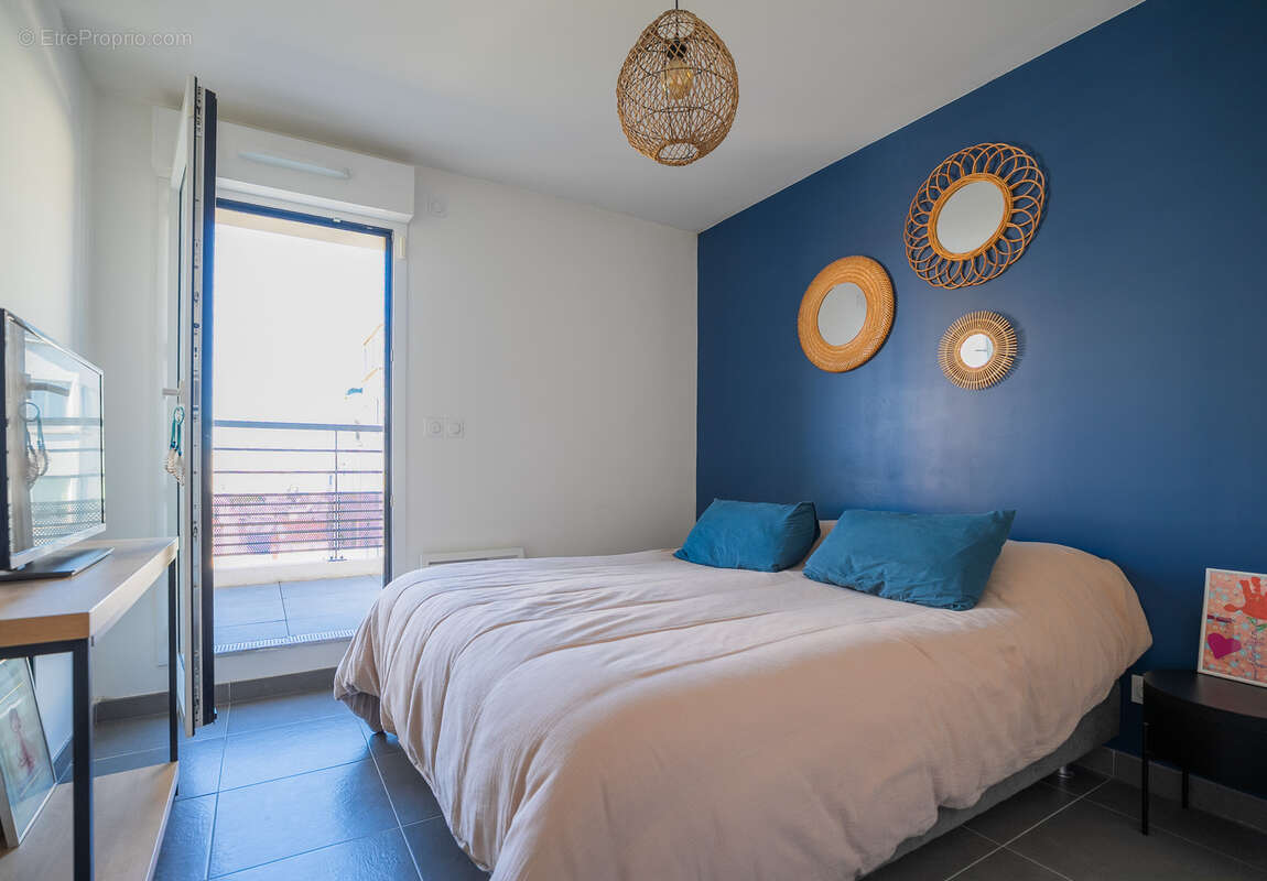 Appartement à MARSEILLE-7E