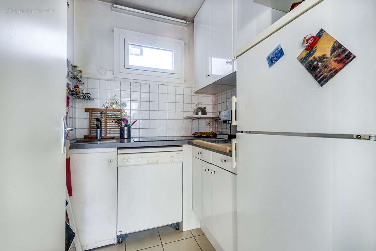 Appartement à PARIS-20E