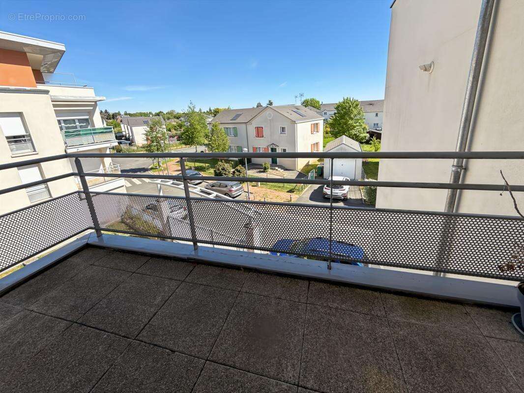Appartement à SAINT-PRYVE-SAINT-MESMIN
