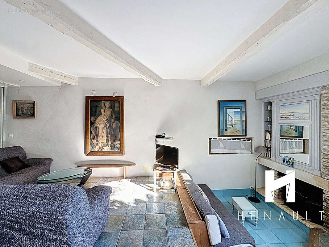 Maison à LA COUARDE-SUR-MER