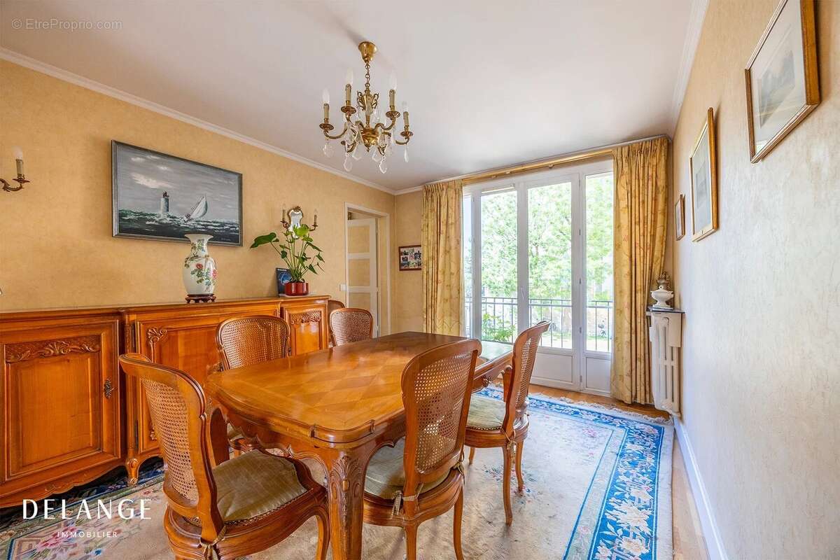 Appartement à PARIS-5E