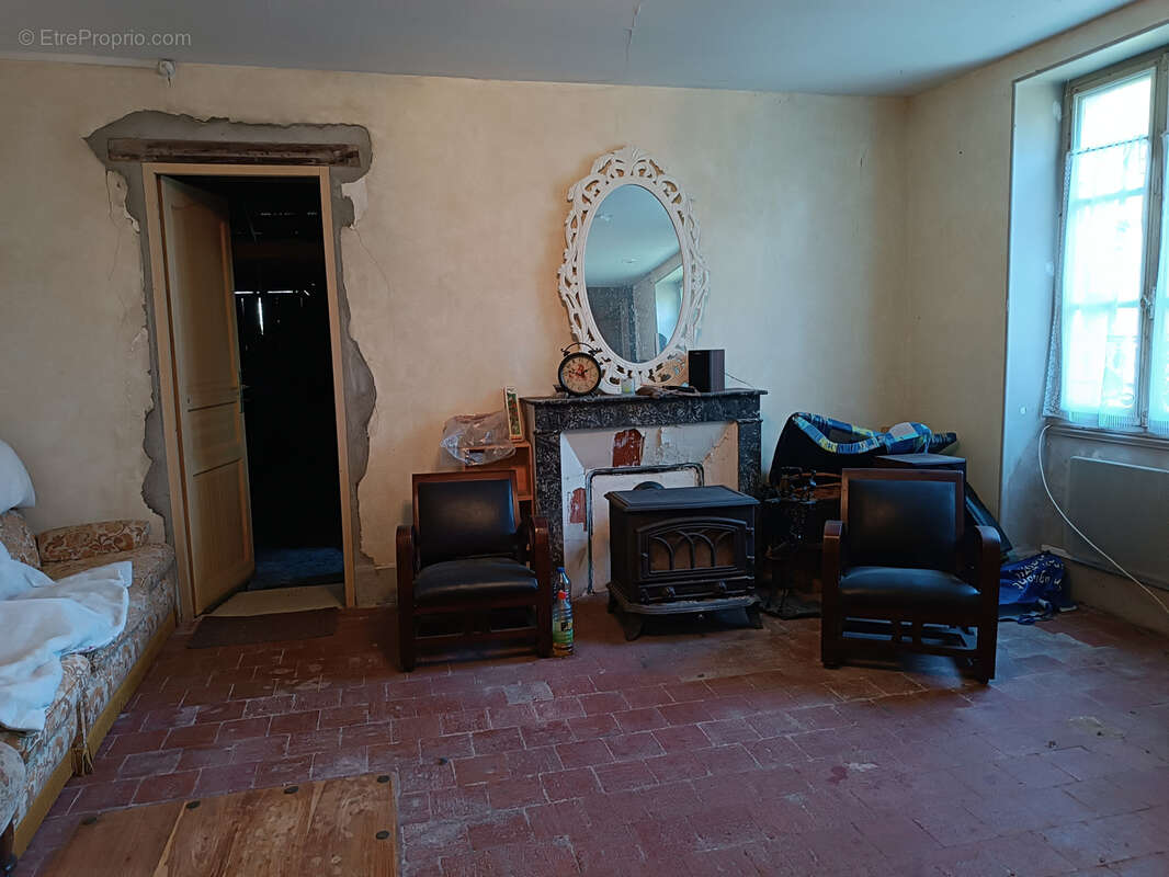 Maison à CHARENTON-DU-CHER