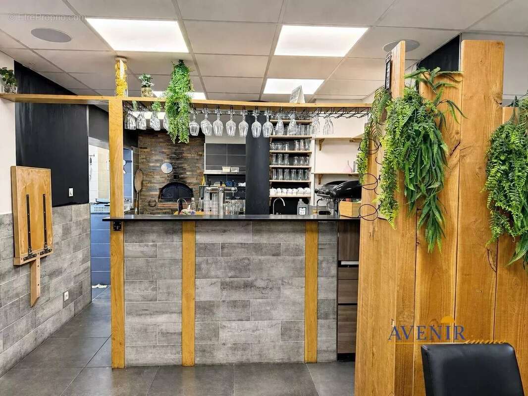 Commerce à MARSEILLE-13E