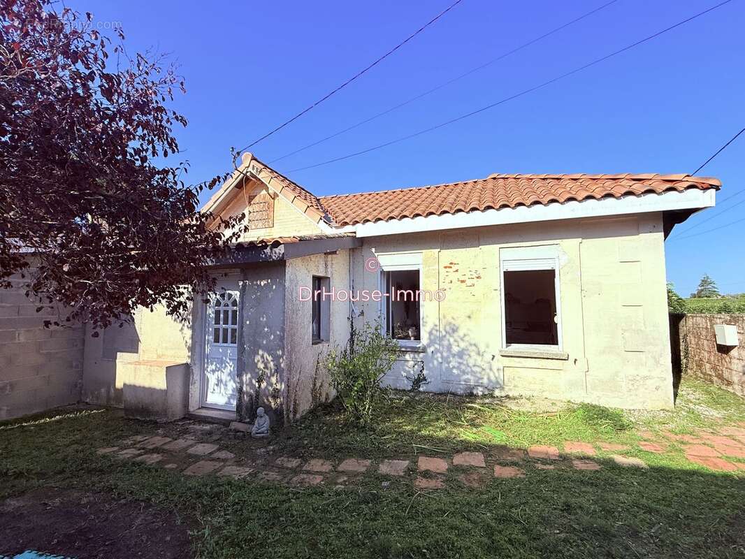 Maison à SAINT-ESTEPHE