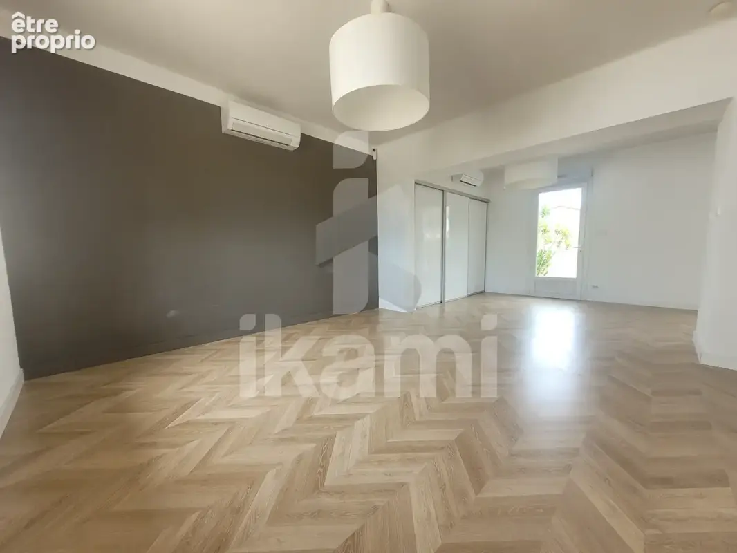 Maison - 85 m2 - 5 pièces - avec piscine et dépendances - photo 3