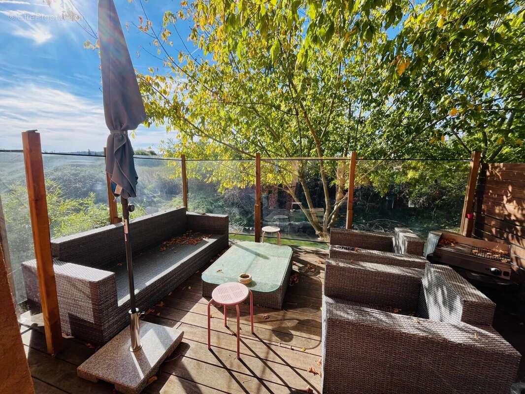 Appartement à BAZIEGE