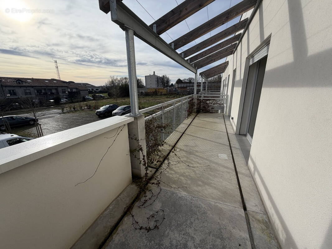 Appartement à TOULENNE