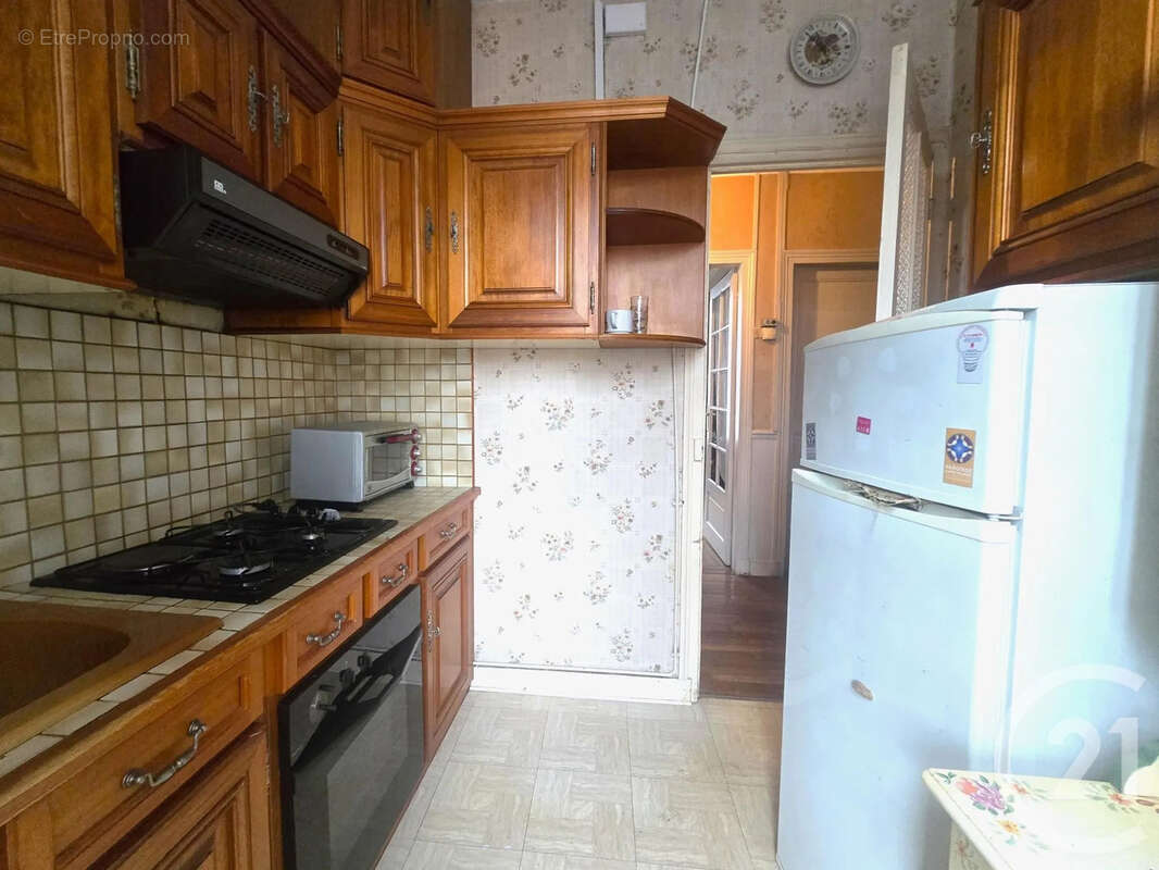 Appartement à SAINT-MAUR-DES-FOSSES
