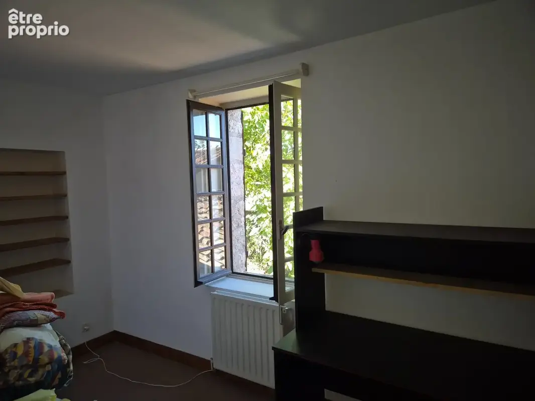 Corps de Ferme de 340 m2, avec plusieurs maisons indépendantes et 200 m2 de dépendances - photo 73