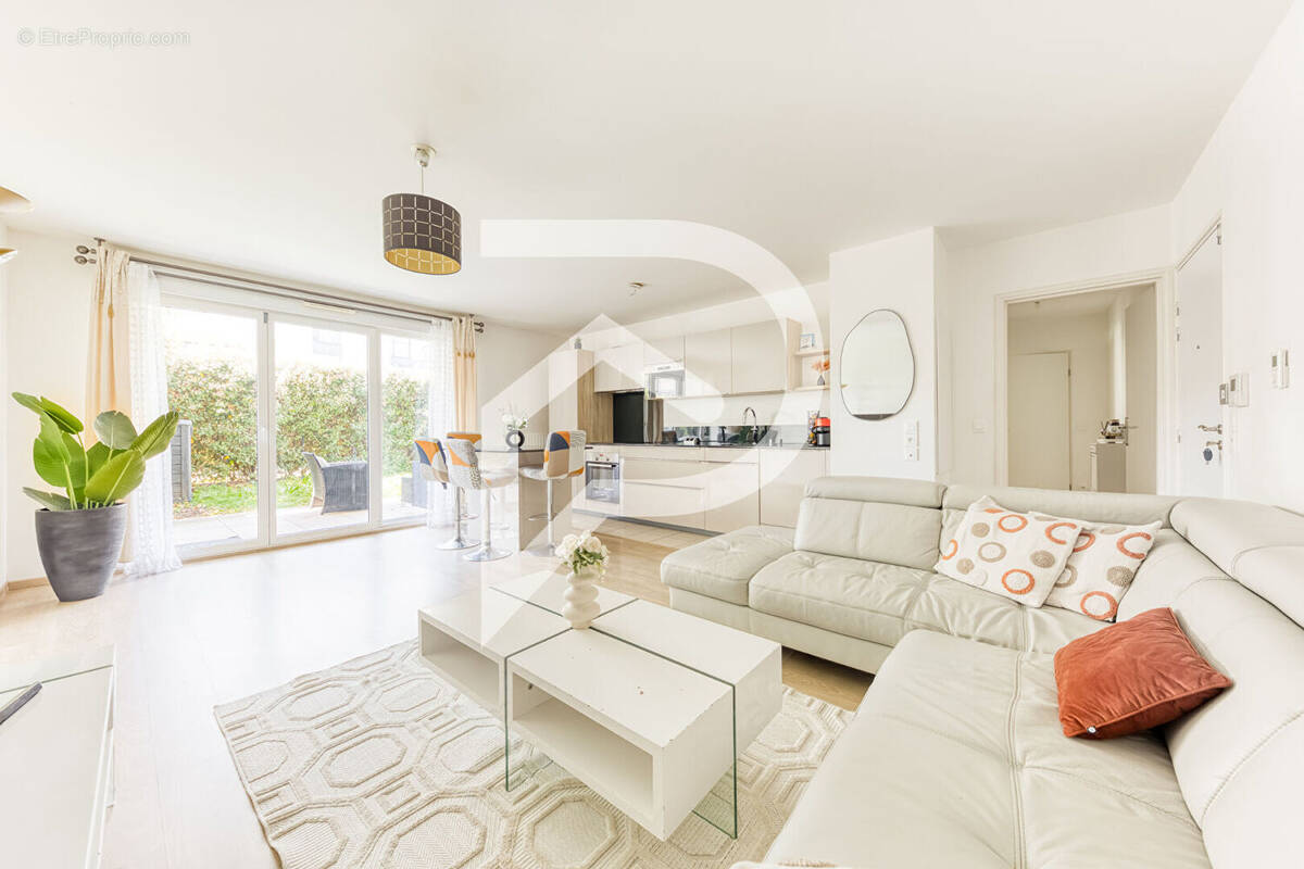 Appartement à COLOMBES